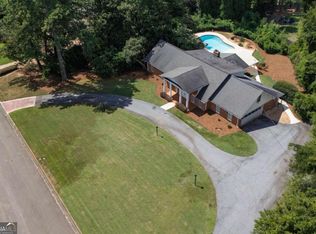 7570 Chaparral Dr, Sandy Springs, GA 30350