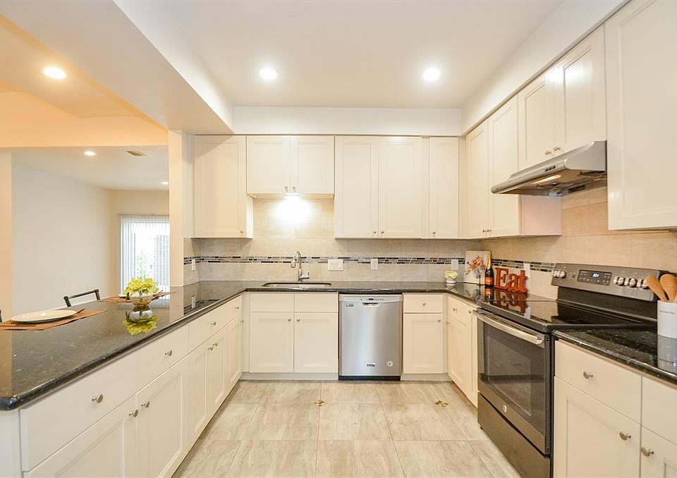 1st image of 12625 Memorial Dr APT 140
