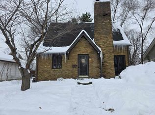 2108 Burton St, Rockford, IL 61103