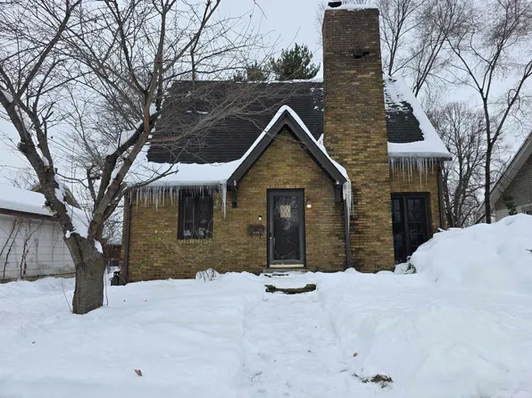 2108 Burton St, Rockford, IL 61103