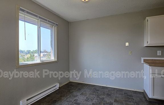 3rd image of 2414 3rd Ave N #17