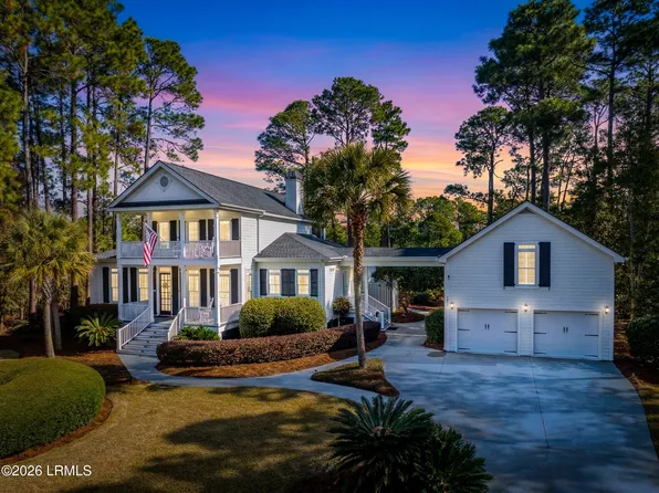 1413 Gleasons Landing Dr, Saint Helena Island, SC 29920