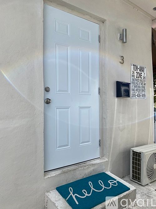 1st image of 930 NW 29th Ave #1