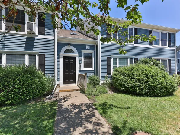 2 Englewood Drive #D-4, Harwich, MA 02645