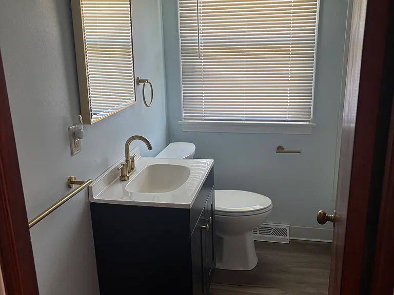 953 Compton Ln — Photo 8
