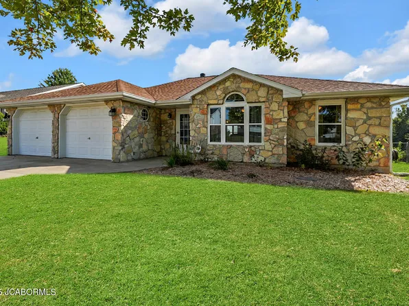 3915 Liverpool Dr, Jefferson City, MO 65109