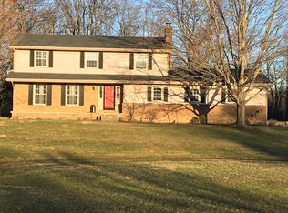 7691 Huntington Rd, Hudson, OH 44236