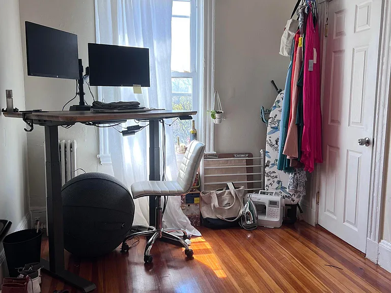 113 Westbourne Ter #3 — Photo 7