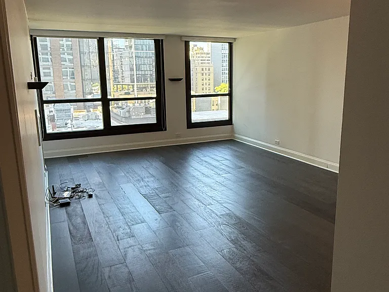 1030 N State St #2C — Photo 5