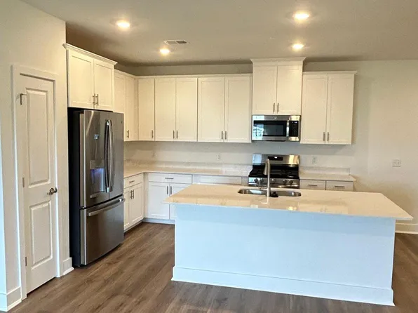 2203 Jacob Francis Way, Hopewell Township, NJ 08560