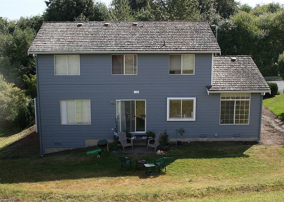 2nd image of 4906 Norpoint Way NE