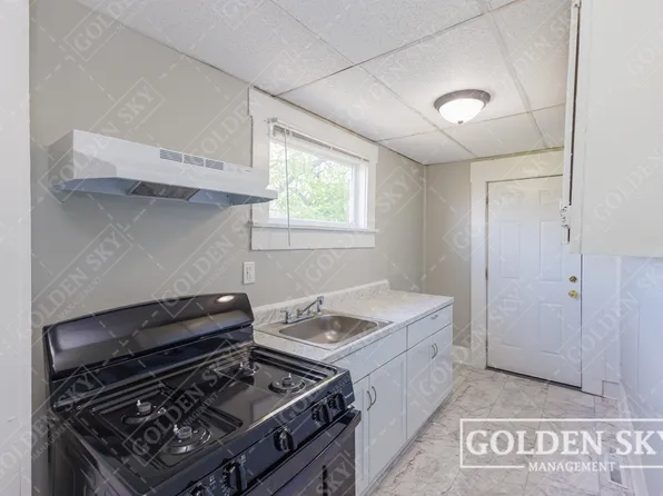 2207 S Walnut St, Muncie, IN