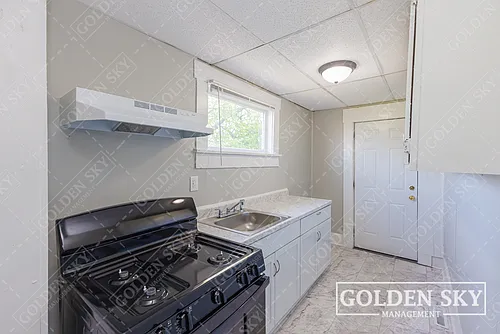 2207 S Walnut St Photo 1