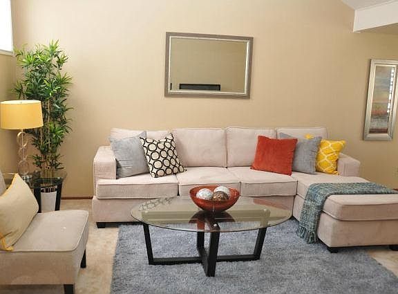 3rd image of 8077 Park Villa Cir