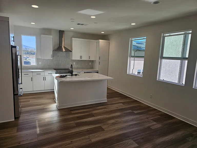 604 Propulsion Rd #6119 — Photo 4