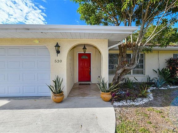 2nd image of 530 S Venice Blvd