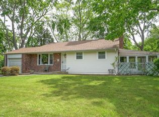 1541 Potter Blvd, Bay Shore, NY 11706