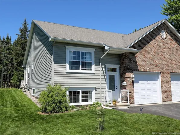 46 Millridge Ln, Fredericton, NB E3A 0S7