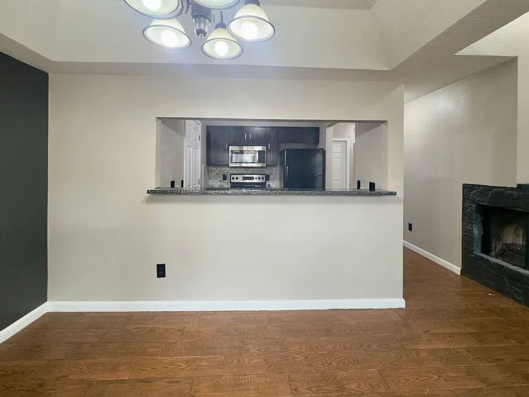 14002 Crossing Way E — Photo 8