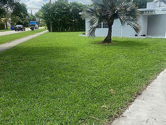 2nd image of 2901 SW 9th Ave