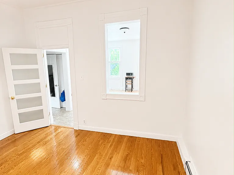 992 Hart St #2D — Photo 2