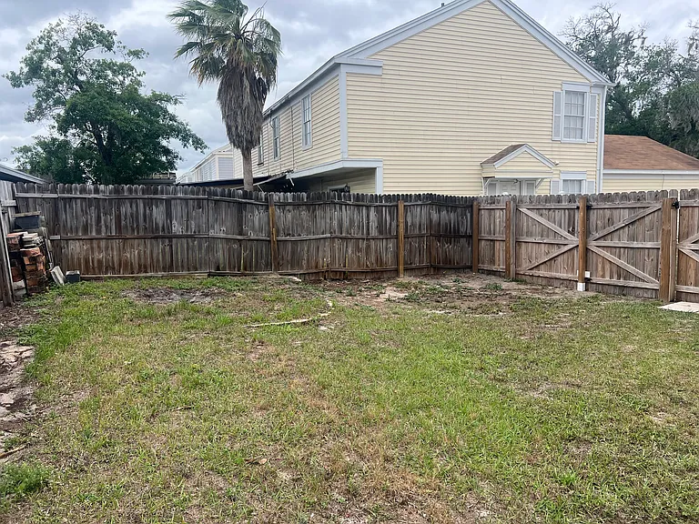 12325 Villager Ct — Photo 17