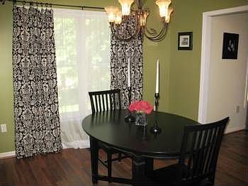 3rd image of 213 Shady Oak Ln