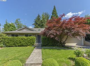 6041 SW Salmon St, Portland, OR 97221