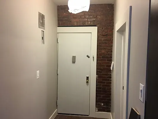 Rented by null | media 14