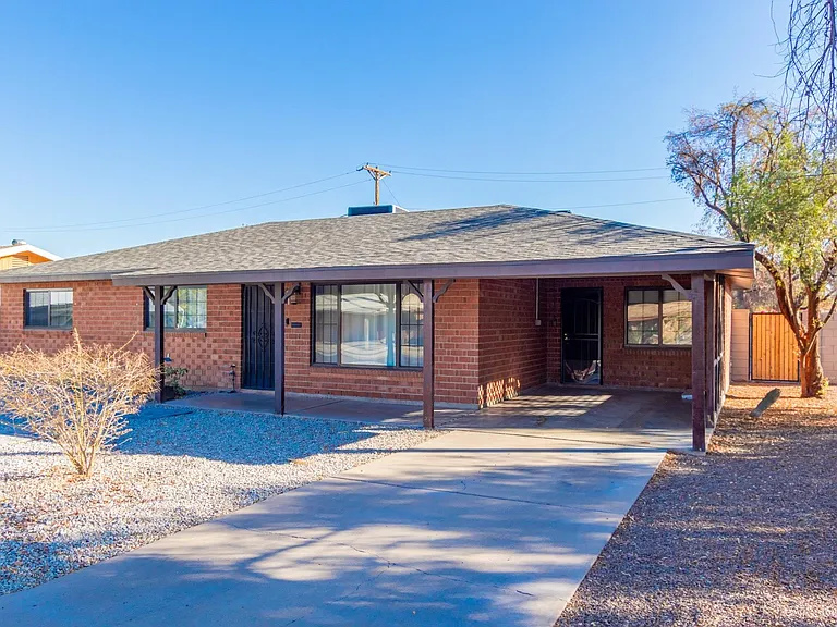 7431 E Coronado Rd — Photo 20