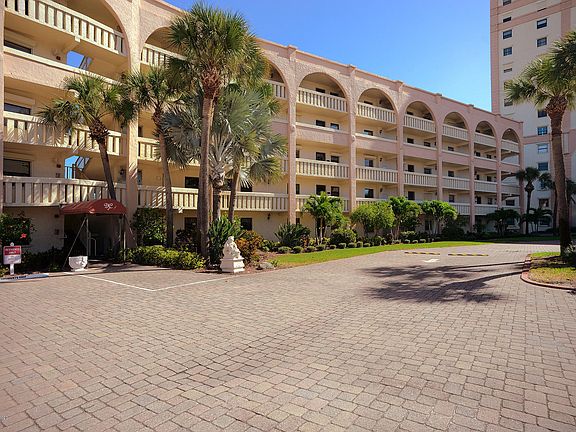 2nd image of 840 N Atlantic Ave #504