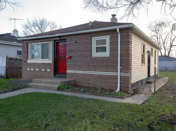 1300 Willard St, Gary, IN 46404