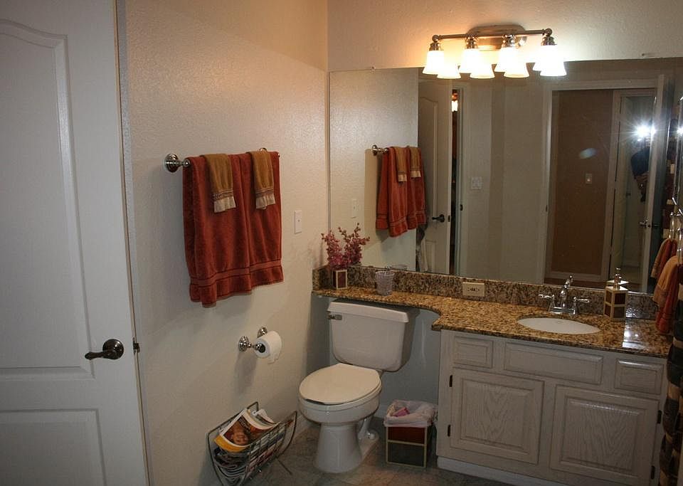 2nd image of 847 Normandy Trace Rd