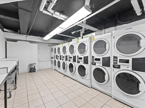 1450 Palisade Avenue image 15 of 16