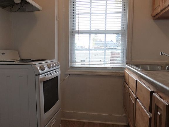 4th image of 7220 Germantown Ave Floor 3