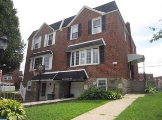 121 Hickory Hill Rd, Philadelphia, PA 19154