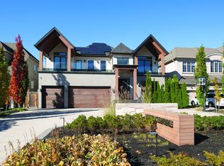 3425 Lakeshore Rd W, Oakville, ON L6L0A3