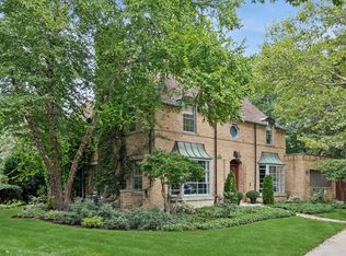6755 N Jean Ave, Chicago, IL 60646