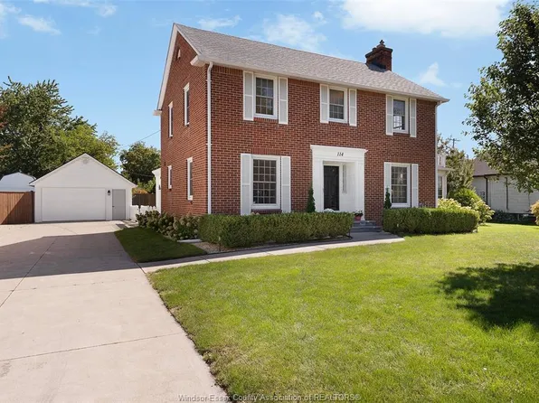 114 Walnut St N, Essex, ON N0R 1G0