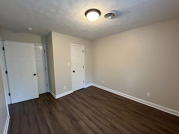 3rd image of 208 Prospect Ave #3