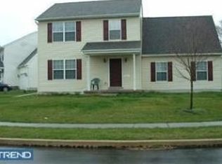 2501 Grove Ln, Trevose, PA