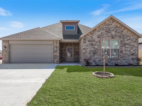 6901 SW High Meadow Blvd, Bentonville, AR 72713