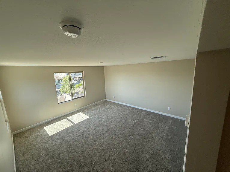 18175 W Lupine Ave — Photo 10