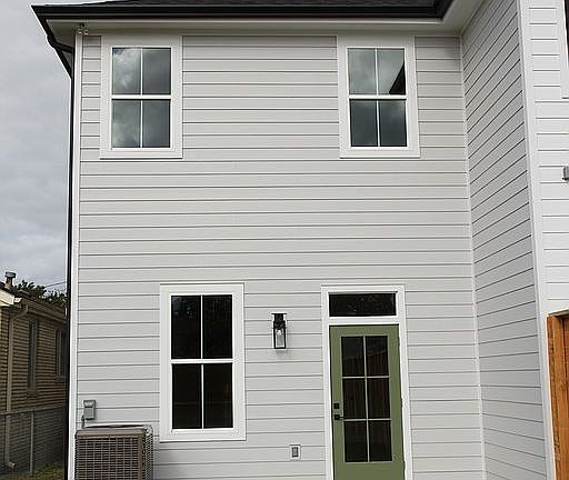 4th image of 3628 Bore St