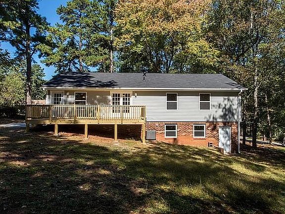 2nd image of 5715 Macedin Dr