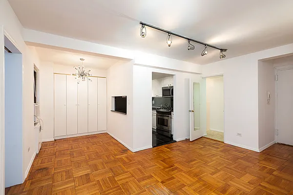 Sold by Lovett Realty, Inc. | media 2
