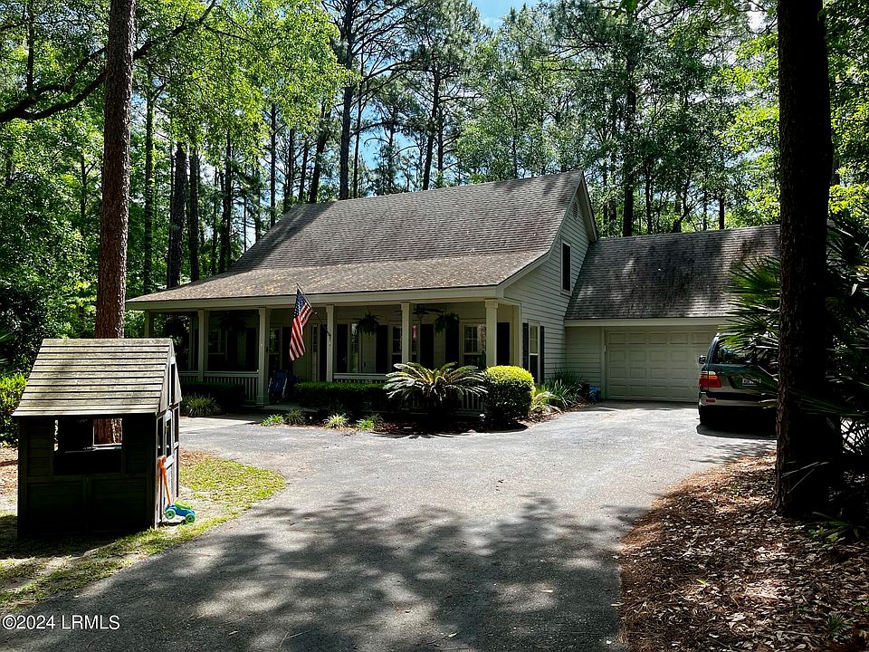 1st image of 12 Warbler Lane