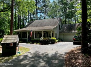12 Warbler Ln, Hilton Head Island, SC 29926