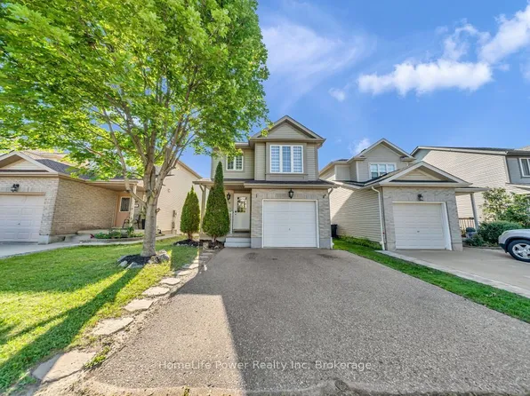 39 Reistview St, Kitchener, ON N2E 4H3