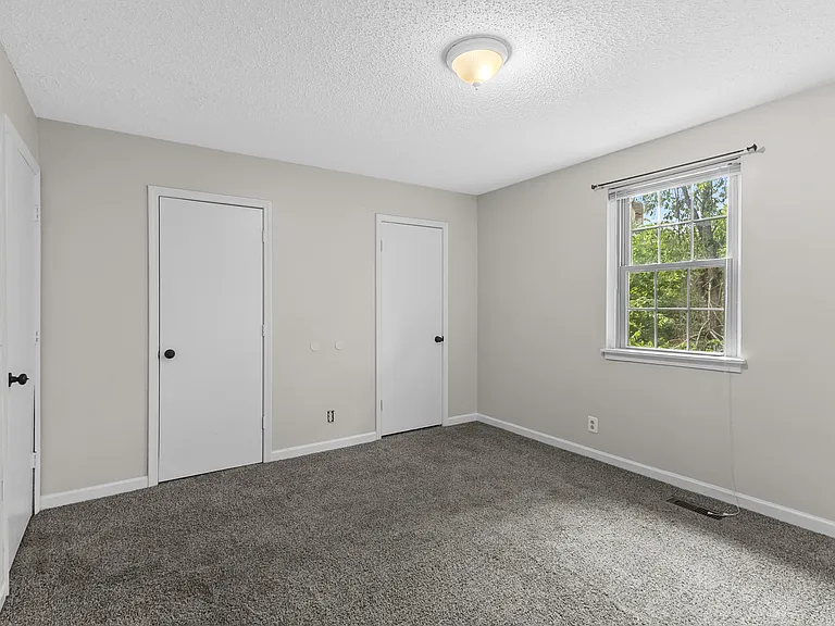 411 Williams Ave #D — Photo 21
